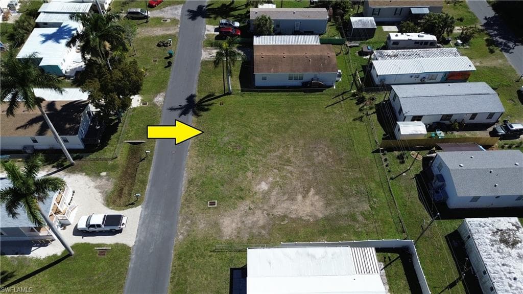 12101 Cypress DR, FORT MYERS FL 33908-3