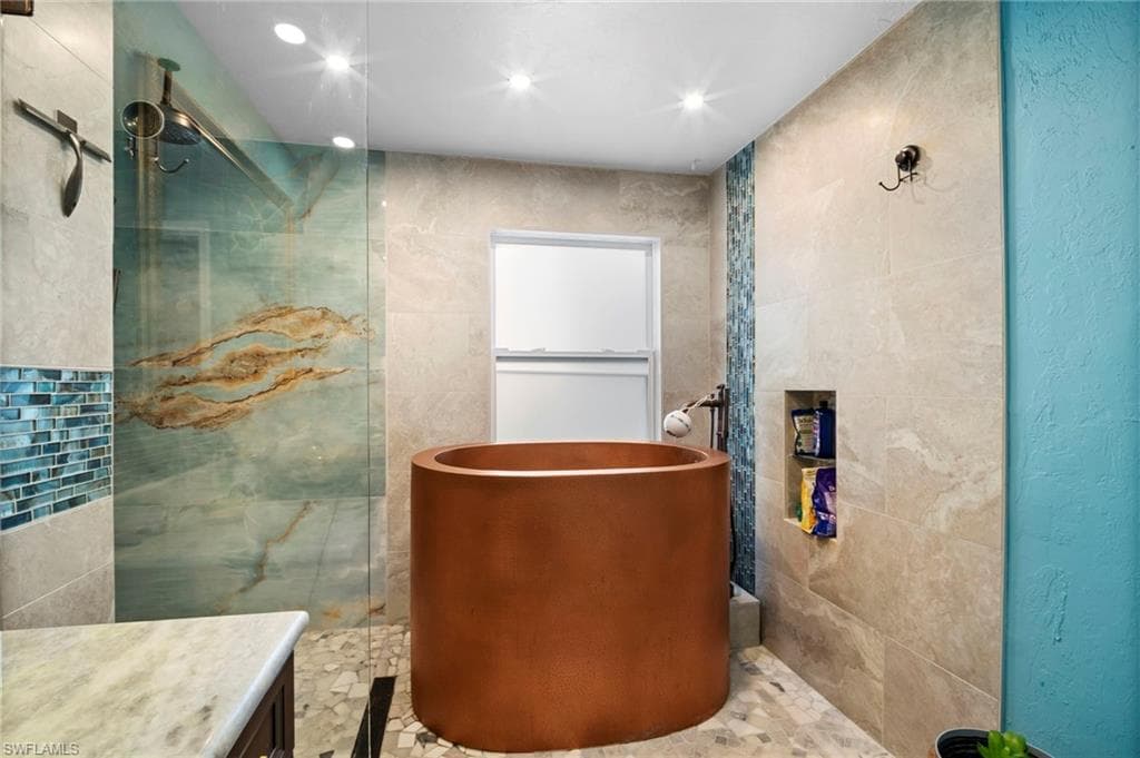 27126 Harbor DR-25