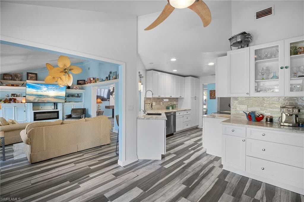 27126 Harbor DR-13