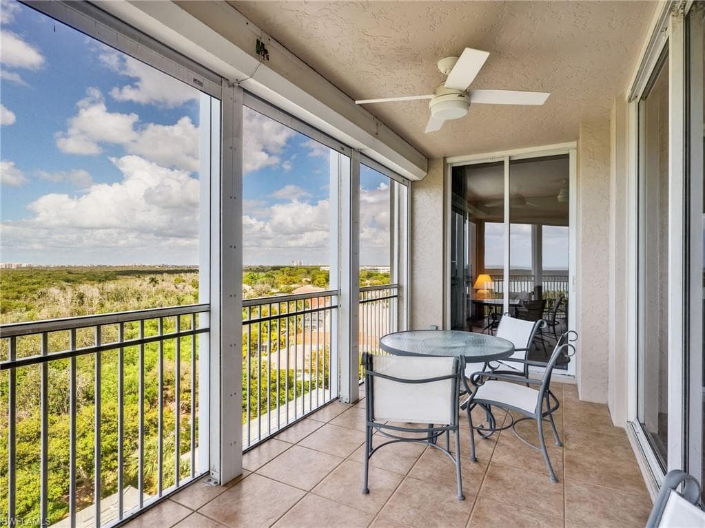 1001 Arbor Lake DR 707-2