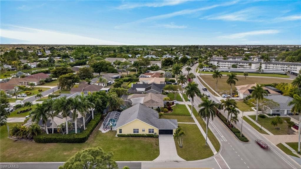 390 Saint Andrews BLVD-39