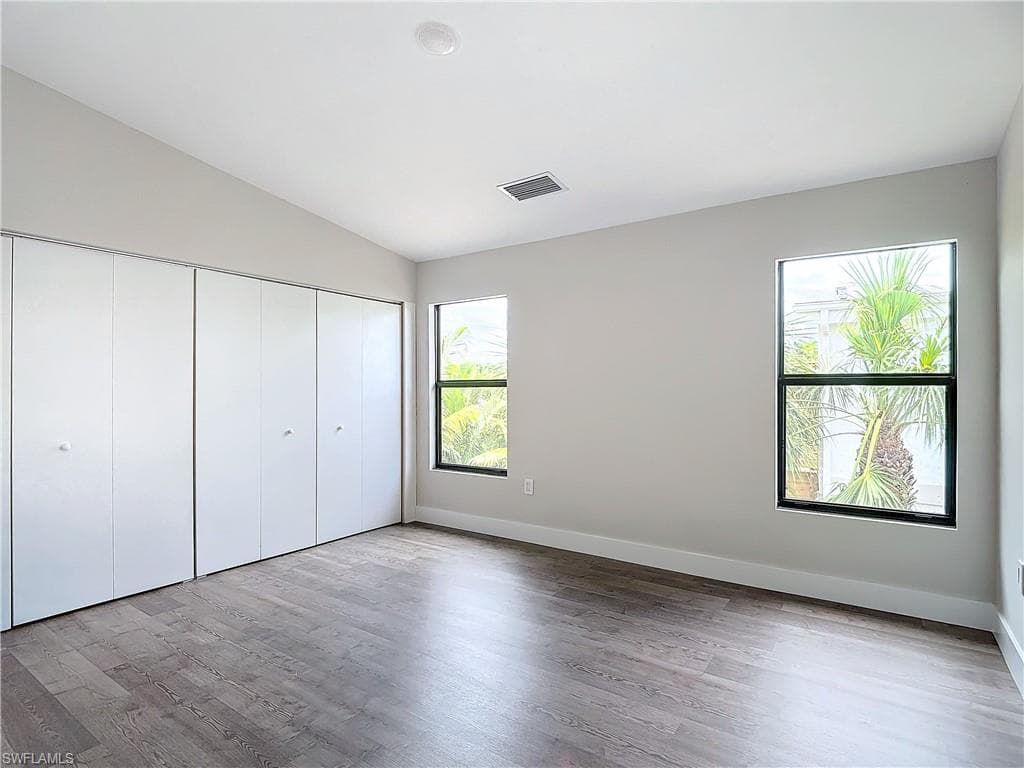 2505 Storter AVE, NAPLES FL 34112-23