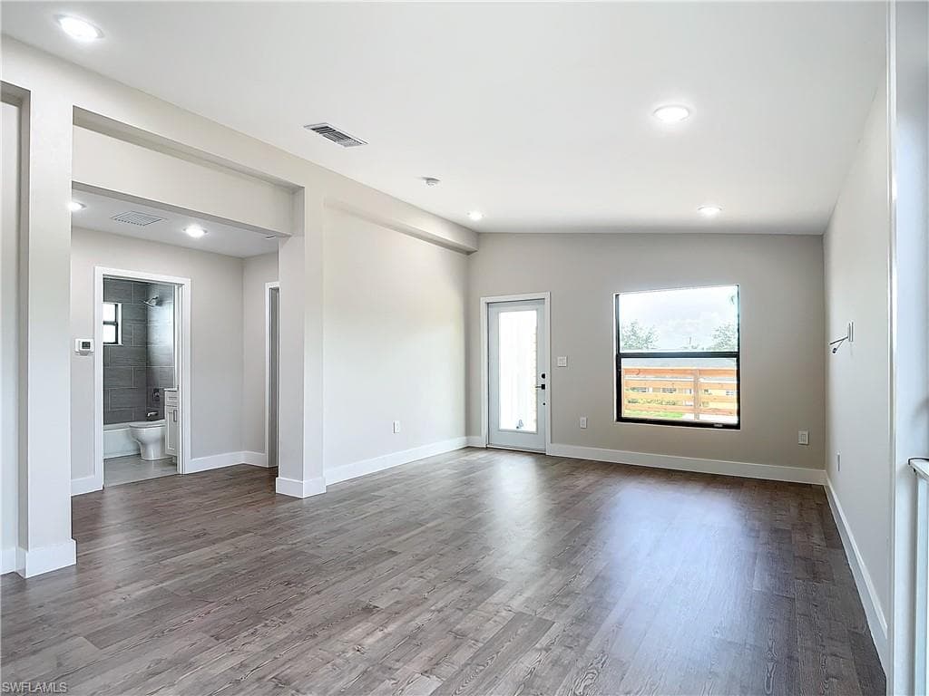 2505 Storter AVE, NAPLES FL 34112-10