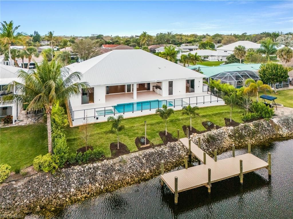 2393 Longboat DR-46