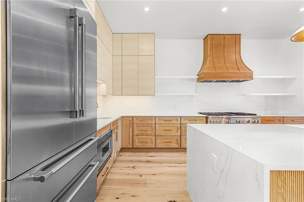 2393 Longboat DR-9