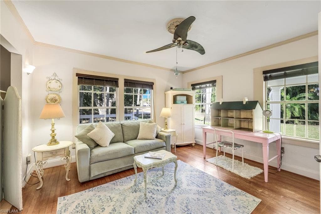 1321 Donna DR-15