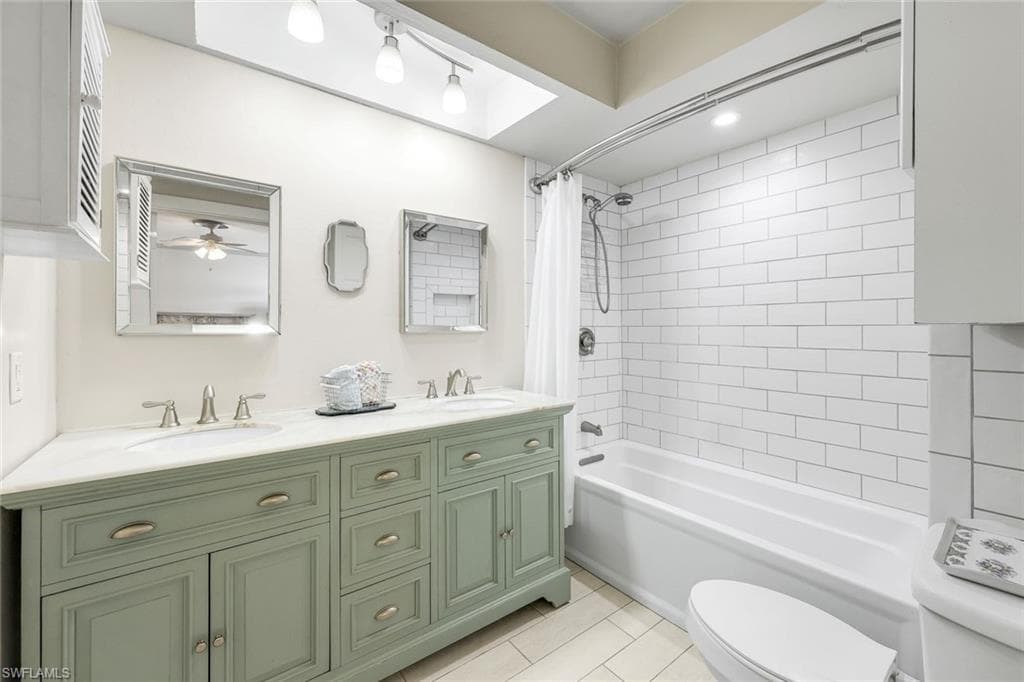 1321 Donna DR-21