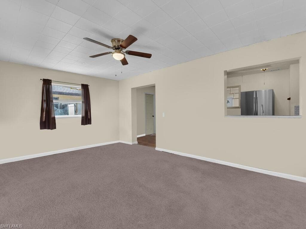 2124 E Gardenia CIR-10