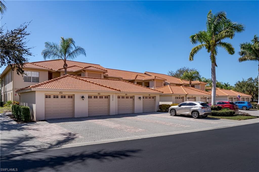 3972 Bishopwood CT E 2-203-19