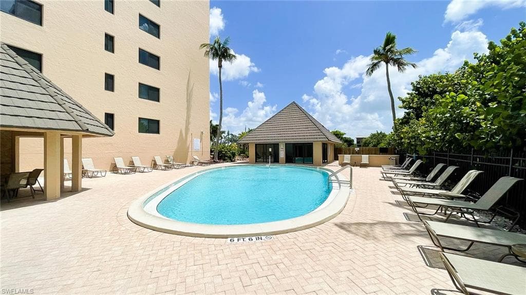 890 Collier BLVD 705-12