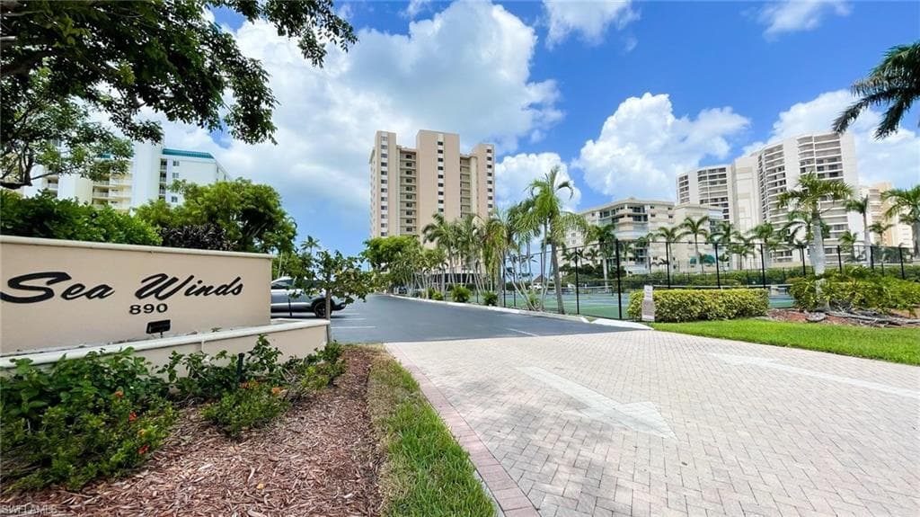 890 Collier BLVD 705-17