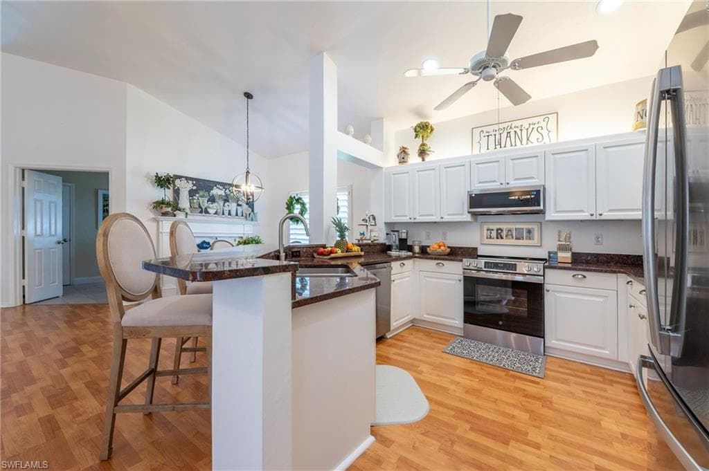 129 Sabal Lake DR-11
