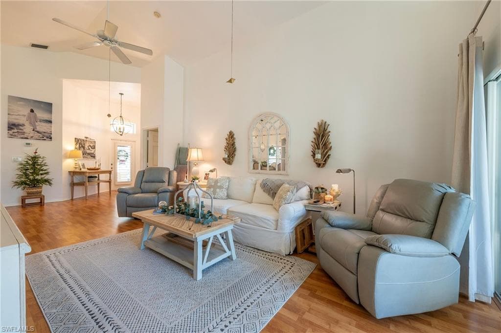 129 Sabal Lake DR-4