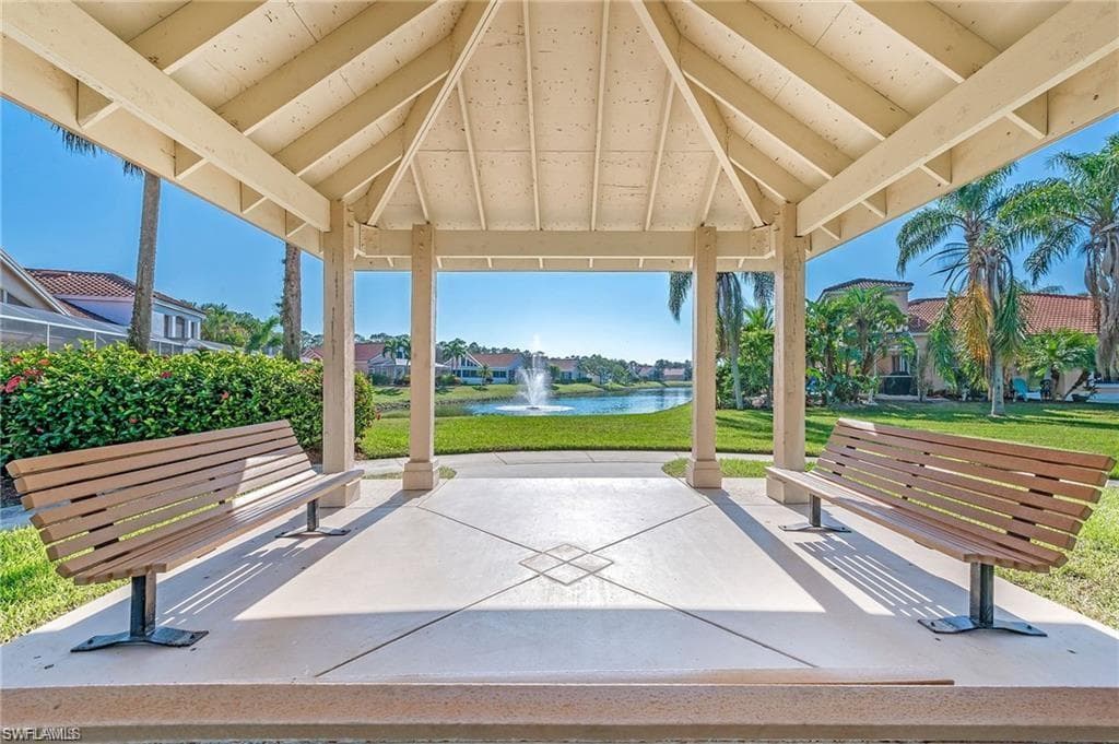 129 Sabal Lake DR-33
