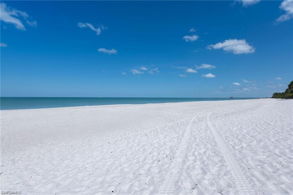 129 Sabal Lake DR-40