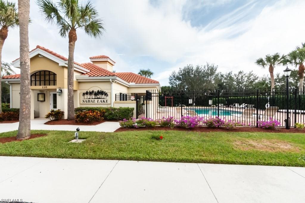 129 Sabal Lake DR-34