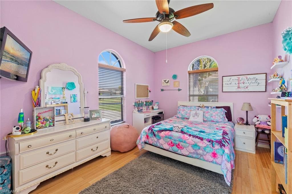 9701 Springlake CIR-18