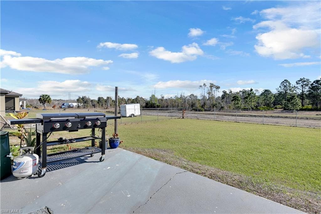843 Lochman DR-33