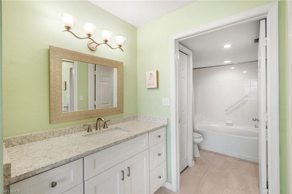 270 Naples Cove DR 3205-13