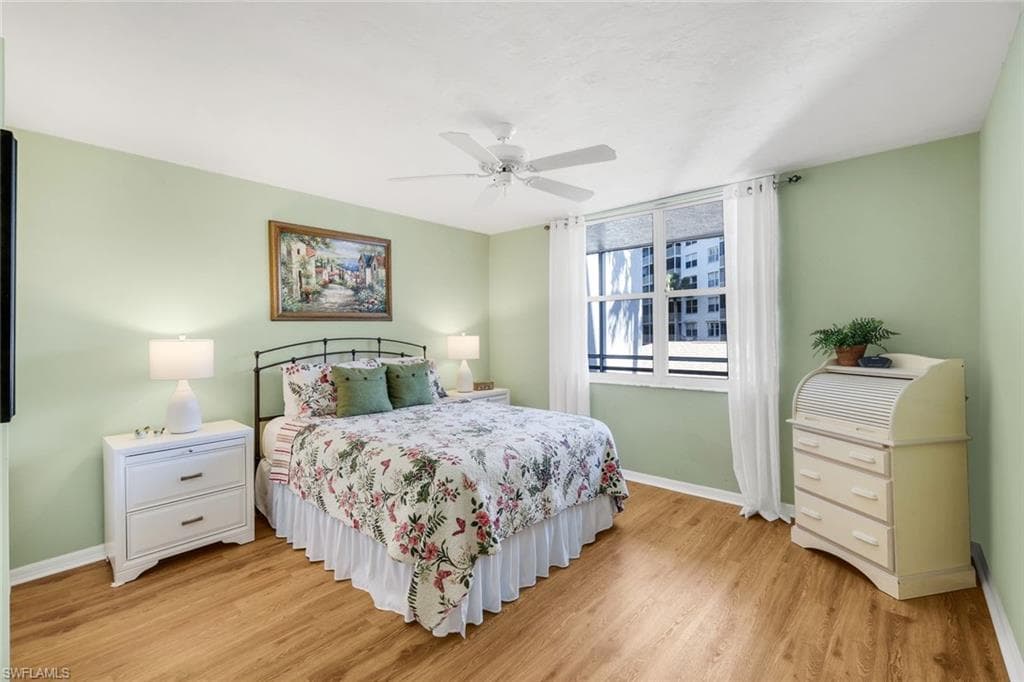 270 Naples Cove DR 3205-14