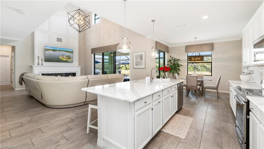 11945 Bay Oak DR, FORT MYERS FL 33913-4