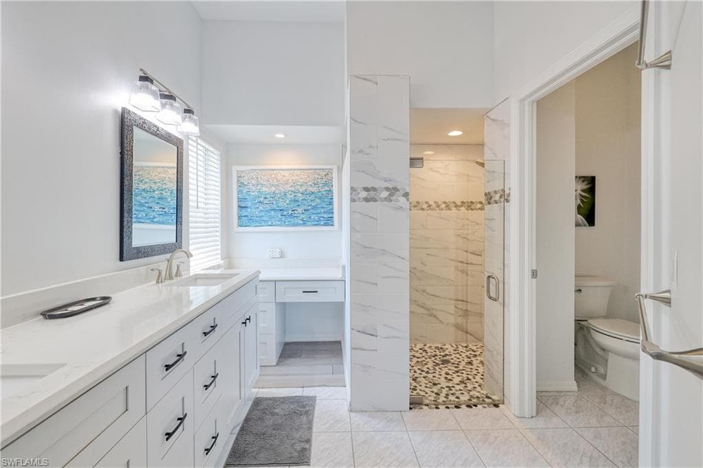 22589 Island Lakes DR, ESTERO FL 33928-19