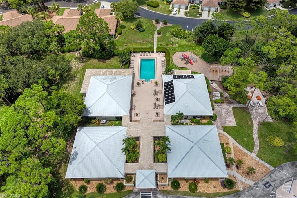 22589 Island Lakes DR, ESTERO FL 33928-38