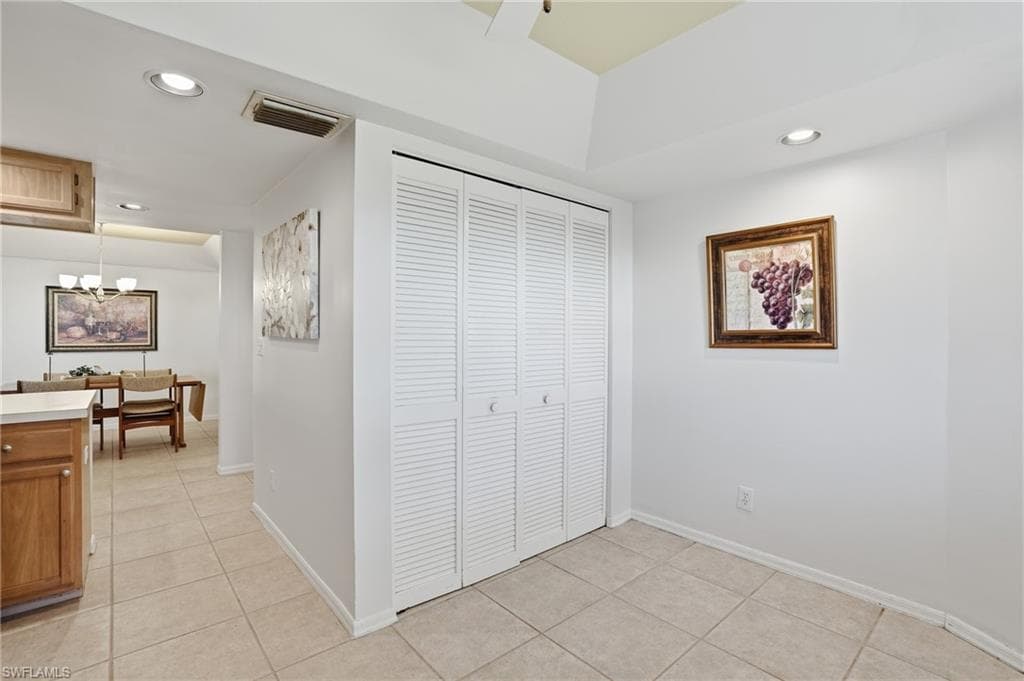 9856 Luna CIR # A101, NAPLES FL 34109-30