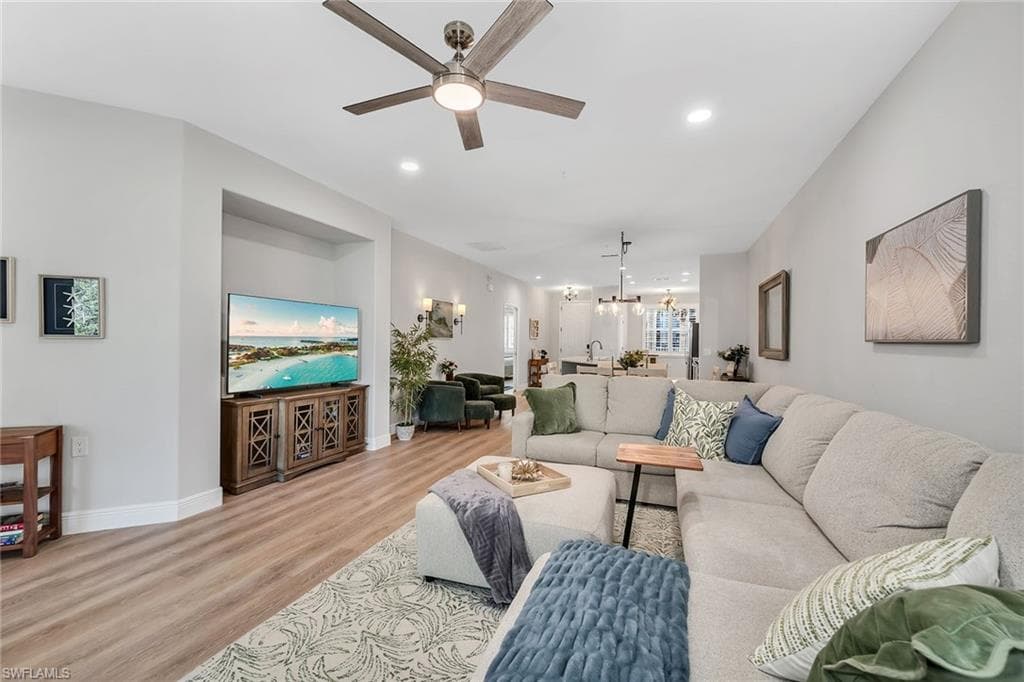 4843 Hampshire CT 2-103-1