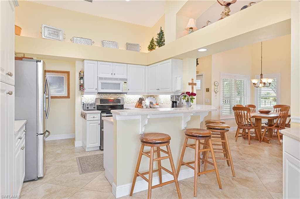 9252 Coral Isle WAY, FORT MYERS FL 33919-26