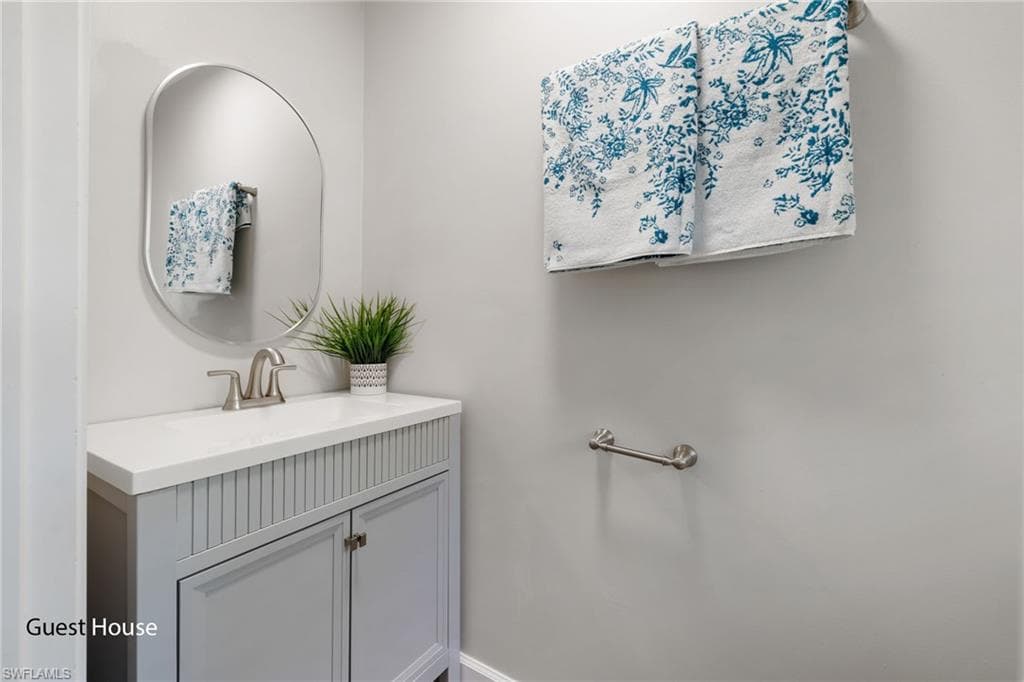 3475 3rd AVE SW-40