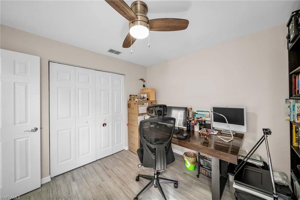 15069 Cloverdale DR-15