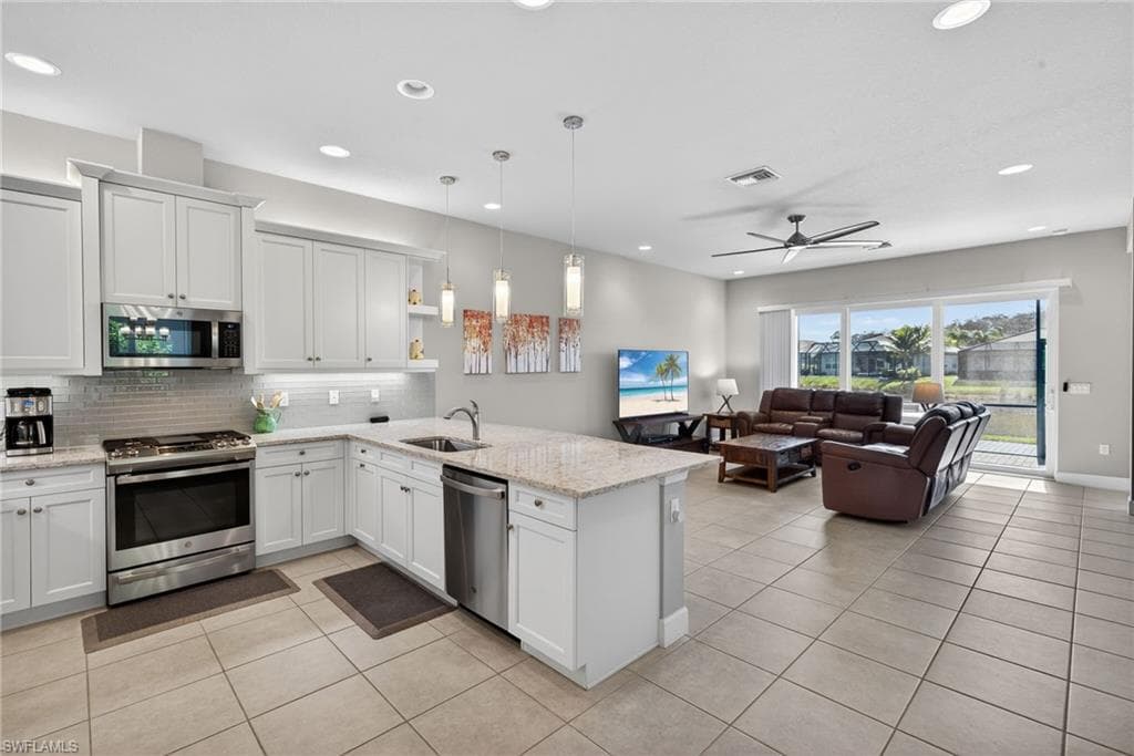 28532 Lobos CIR-6