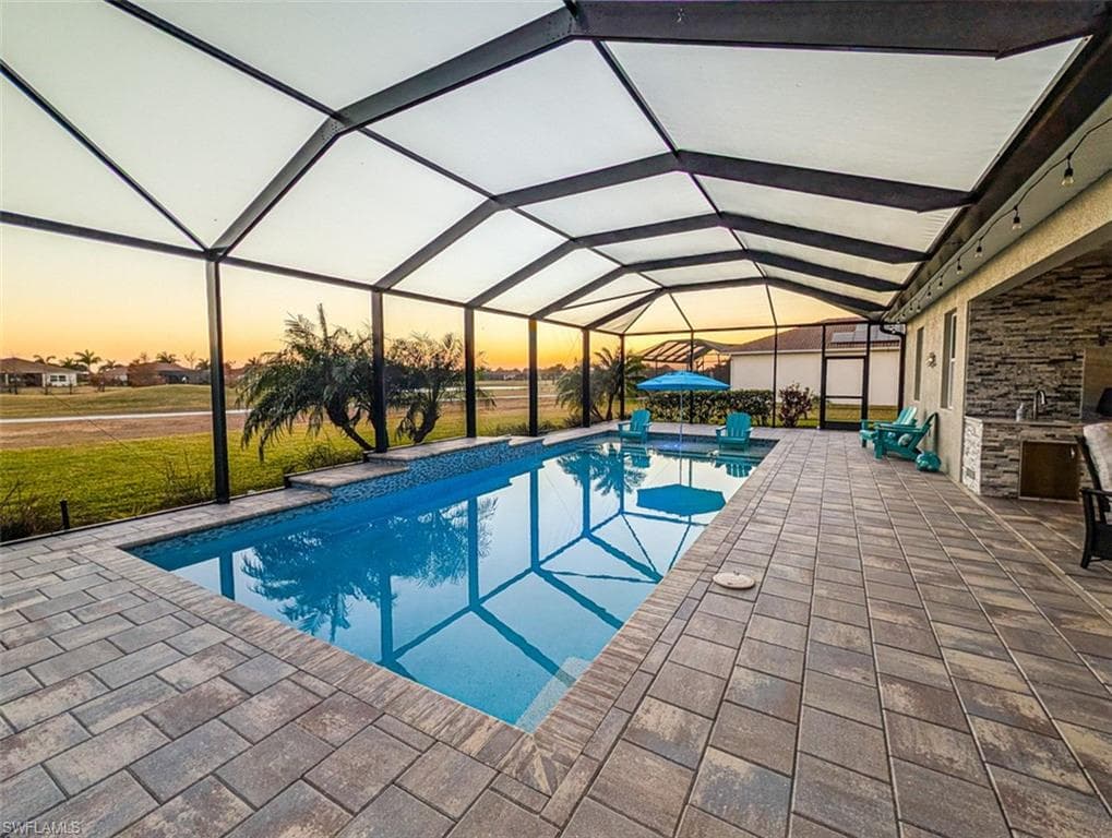 18702 Lake Hammock DR, NAPLES FL 34114-26