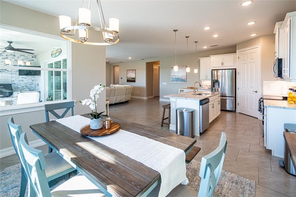 18702 Lake Hammock DR, NAPLES FL 34114-5