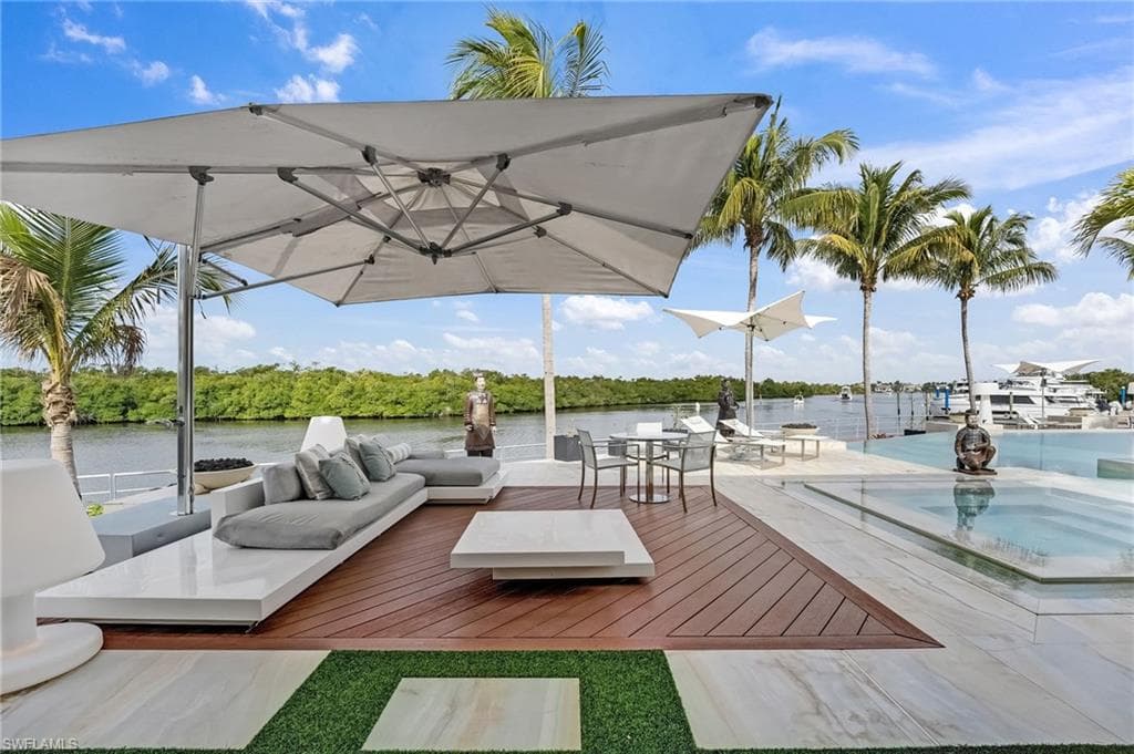103 Montrose DR, FORT MYERS FL 33919-45
