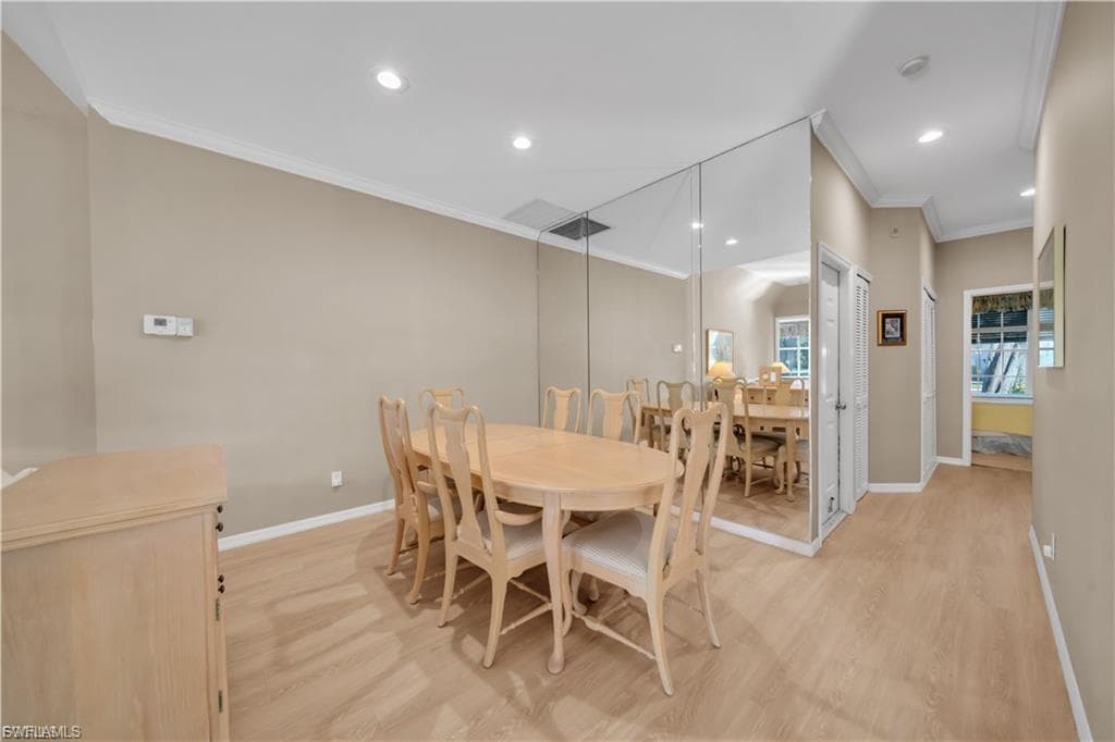 8601 Fairway Bend DR-12