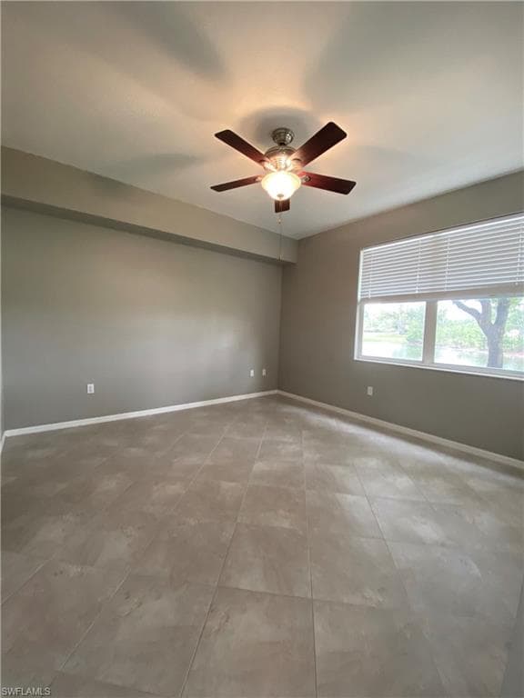 354 Dover PL # 104, NAPLES FL 34104-15