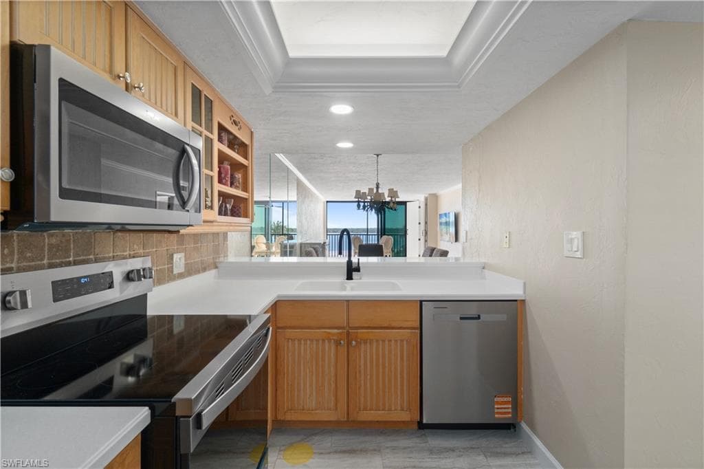 8400 Estero BLVD 303-5