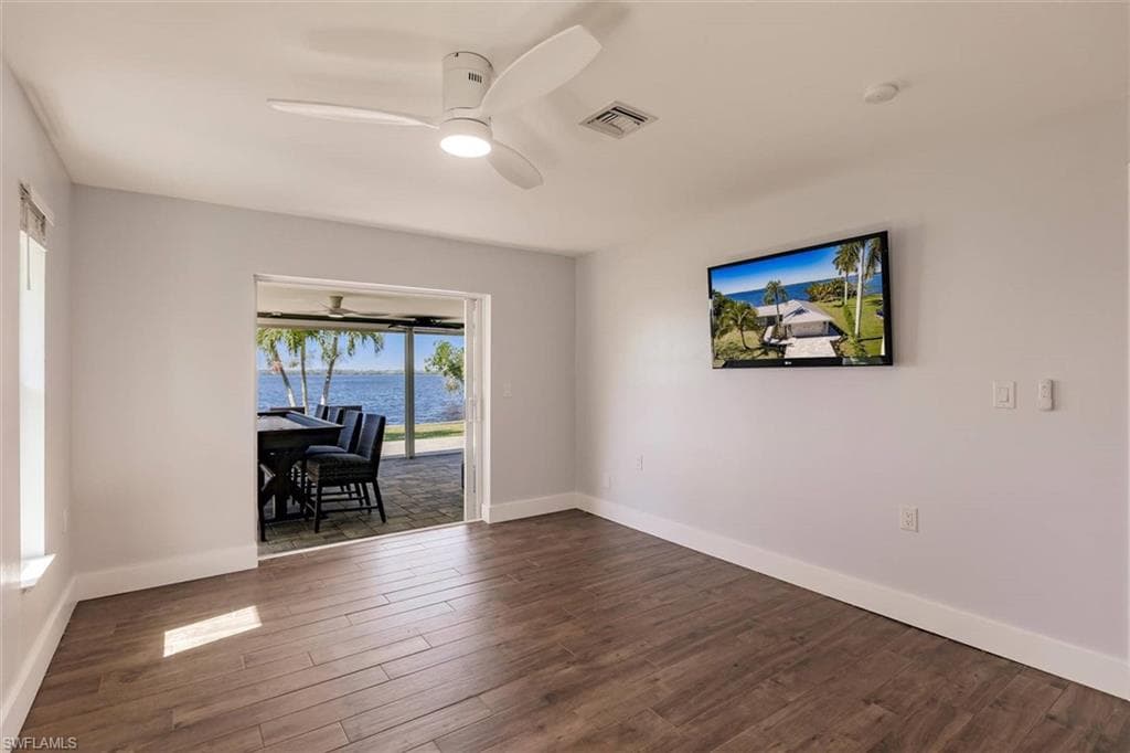 138 Riverview RD-23