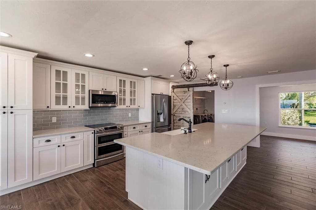138 Riverview RD-13