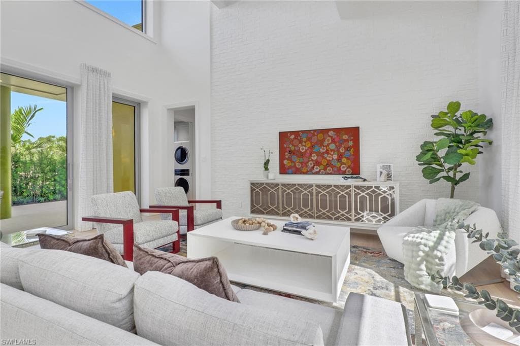3724 Grove CIR-12