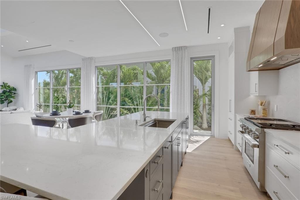 3724 Grove CIR-6