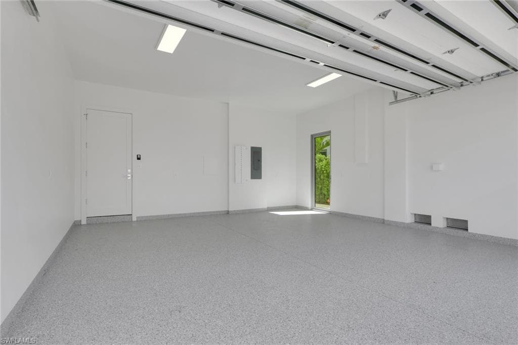 3724 Grove CIR-23
