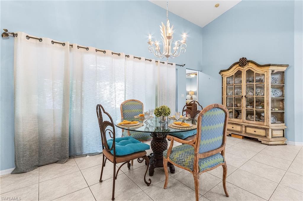 9391 Palm Island CIR, NORTH FORT MYERS FL 33903-5