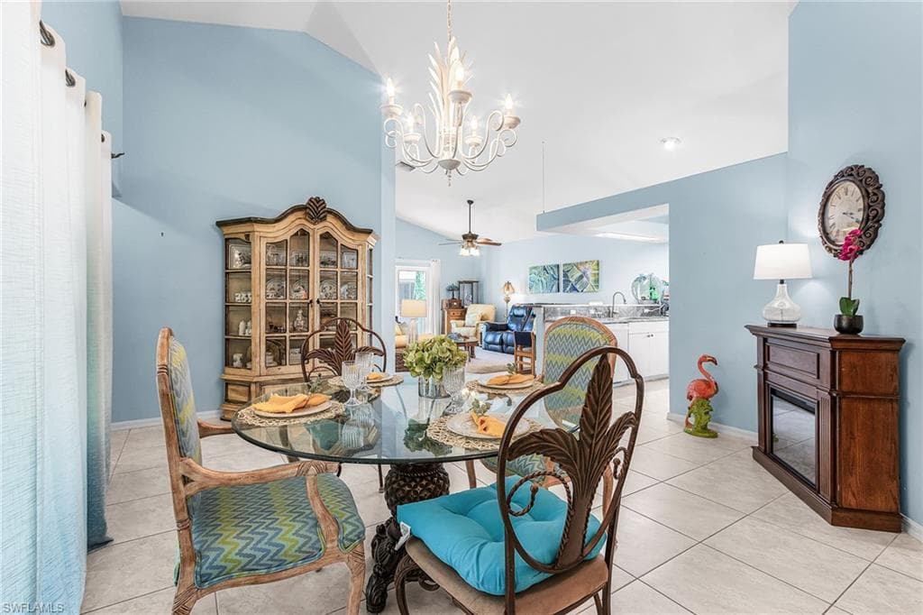 9391 Palm Island CIR, NORTH FORT MYERS FL 33903-4