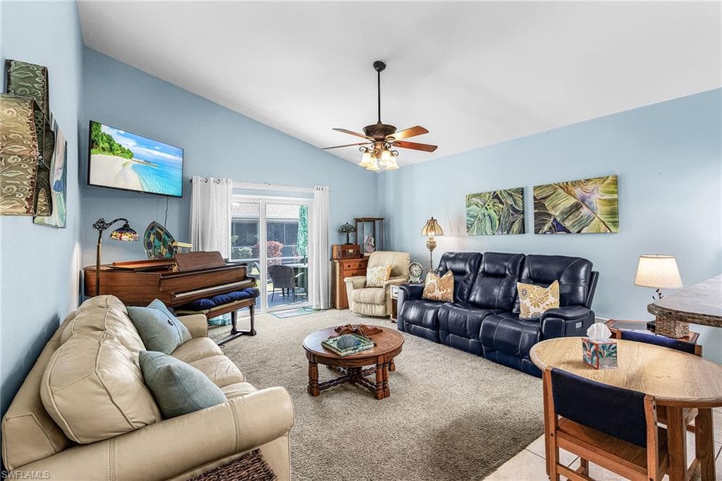9391 Palm Island CIR, NORTH FORT MYERS FL 33903-3