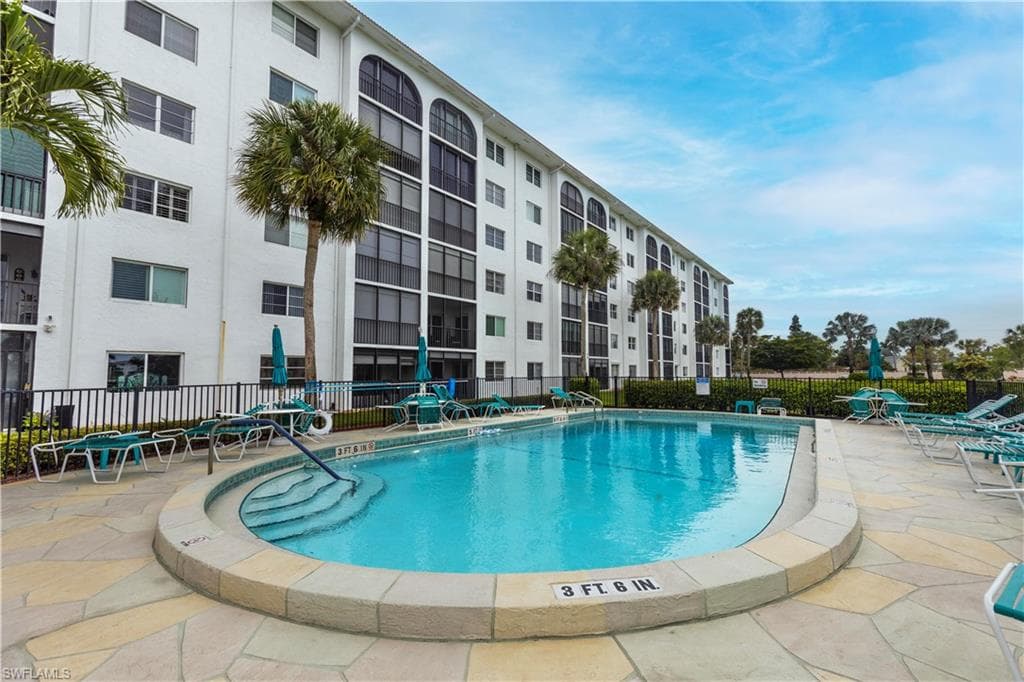 37 High Point CIR E 209-15