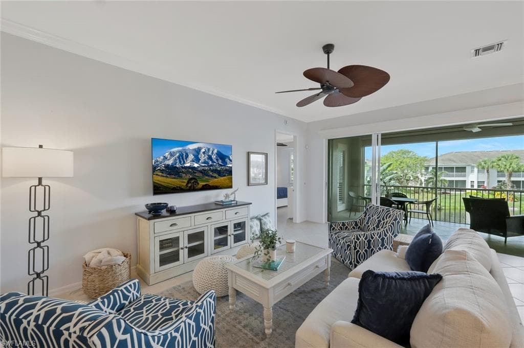 5095 Yacht Harbor DR 203-5