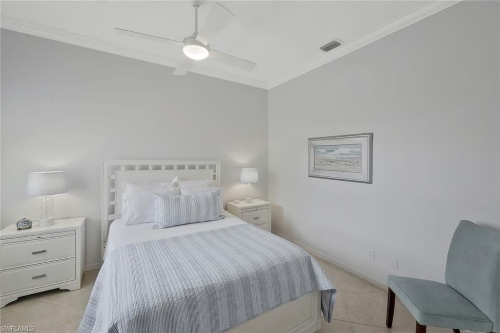 5095 Yacht Harbor DR 203-15